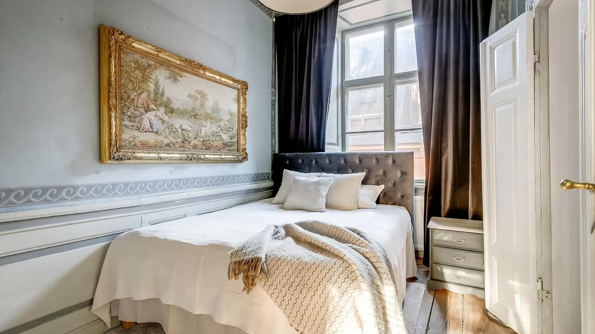 Apartment 3Br Central- Royal Castle & Old Town At Your Door! Stockholm